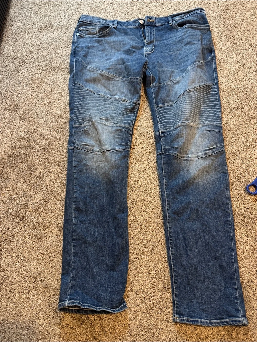 True Religion Men's Blue Rocco Relaxed Skinny Jeans size 40x35